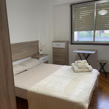Disfruta De Exclusiva Habitacion Privada, A 5 Minutos De La Playa Βίγκο Εξωτερικό φωτογραφία